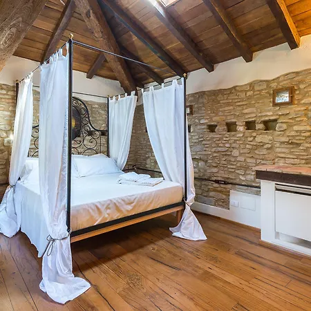 بيت ريفي Borgo Cadonega 3*