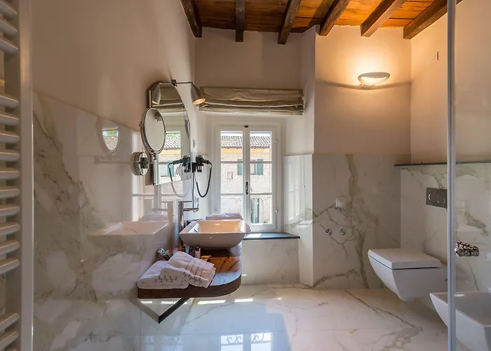 Borgo Cadonega イン